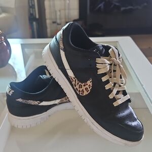 Nike Women's Black and Leopard Print Sneakers